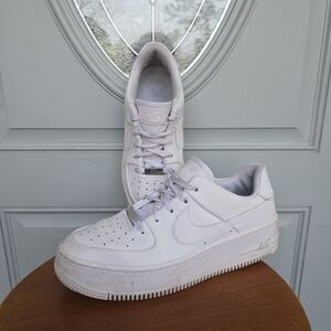 Nike Air Force 1 Sage Low Womens Sneakers